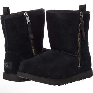 UGG Kids 4 Classic Short Dual Zip Black Uggs